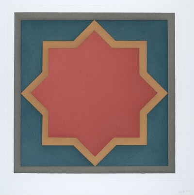 Stars-Red Center: 8 Point