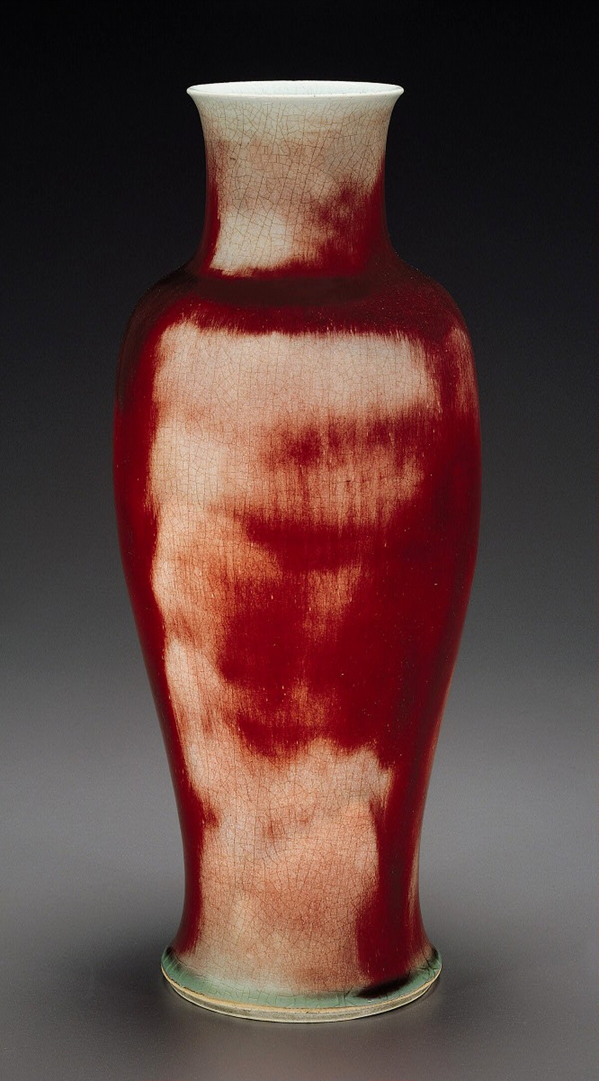 Vase, called "The Fire Cloud" by Chinese Qing Dynasty